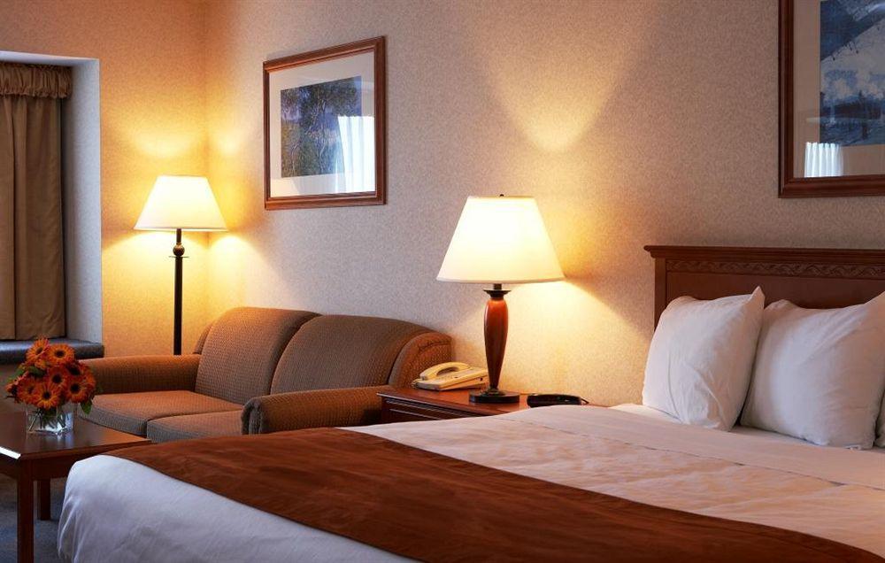 Comfort Inn & Suites ビクトリア エクステリア 写真