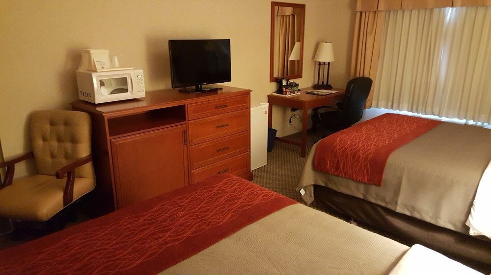 Comfort Inn & Suites ビクトリア エクステリア 写真