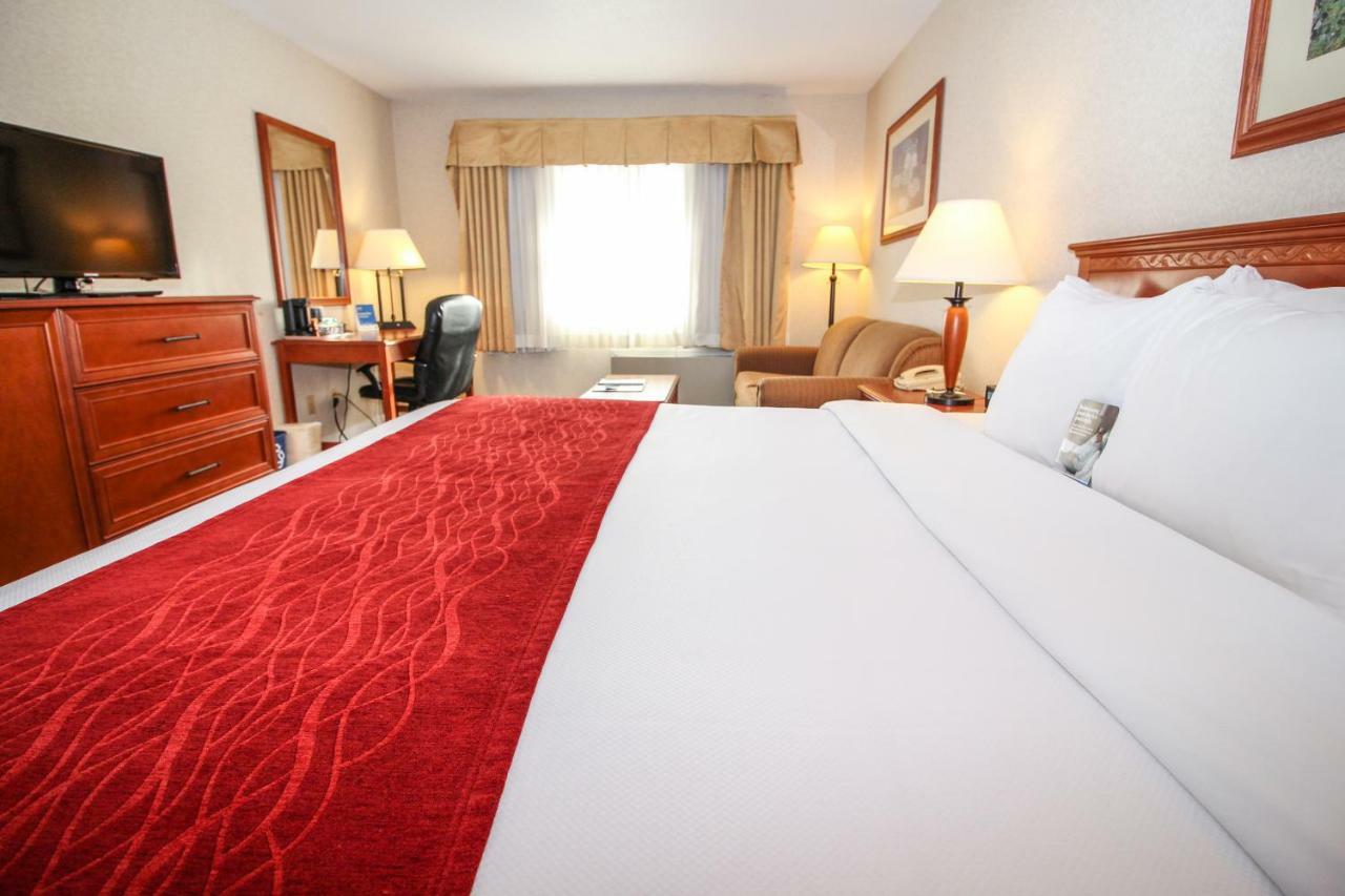 Comfort Inn & Suites ビクトリア エクステリア 写真